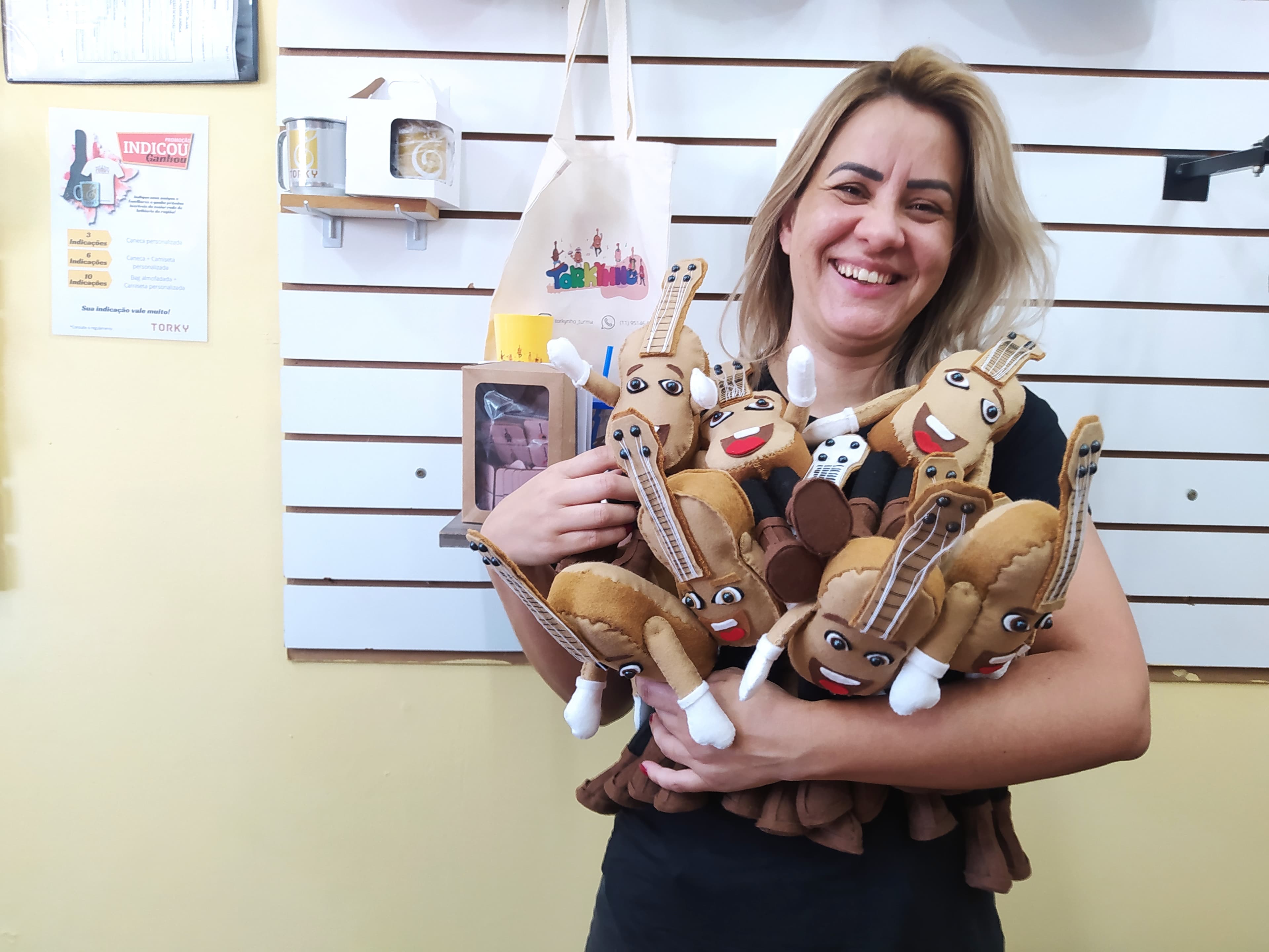 Bonecos de pelúcia da Turma do Torkynho